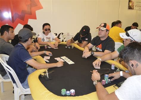 18 Anos De Idade Torneios De Poker