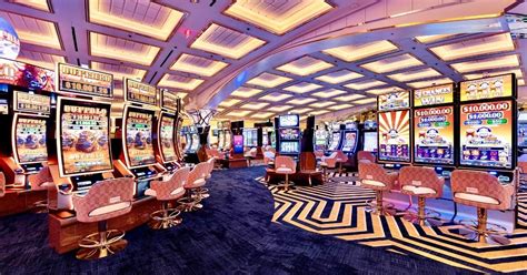 A Jusante Do Casino Suites