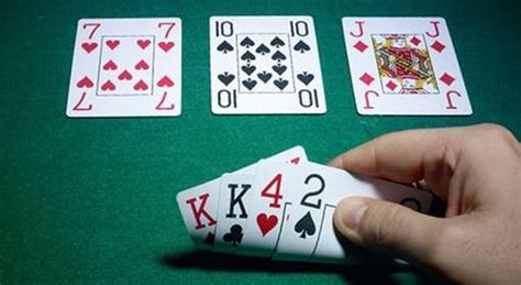 As Chances De Quatro De Um Tipo De Poker