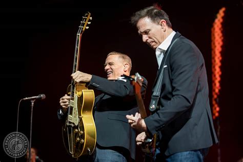 Bryan Adams Casino