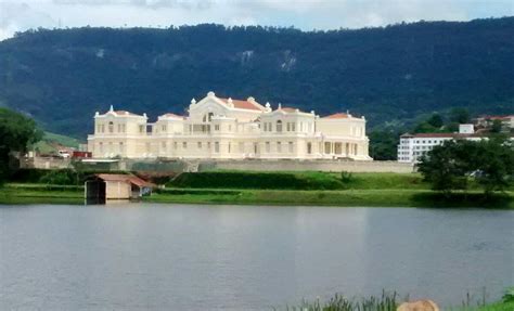 Cassino Do Lago Vermelhao Mn