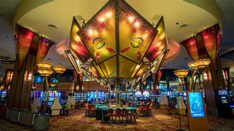 Cassino Mohegan Sun Host