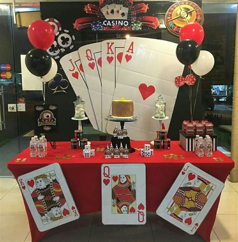 Com A Tematica Do Casino Party Decor