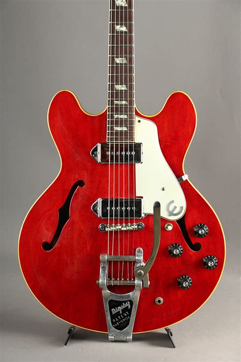 Epiphone Casino Cherry Bigsby