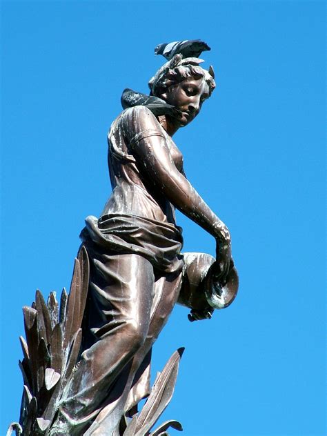 Estatua De Bronze Em Estrela Estrela De Poker