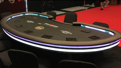 Fichas De Poker E Tampos De Mesa