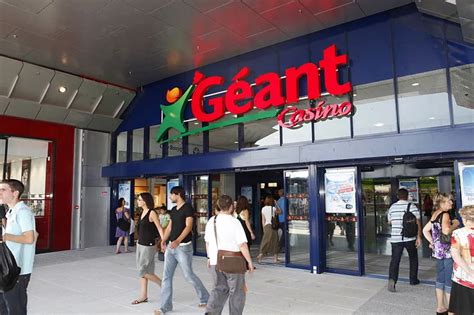 Geant Casino Poitiers Ouverture 14 Juillet