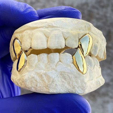 Golden Fangs Betsul