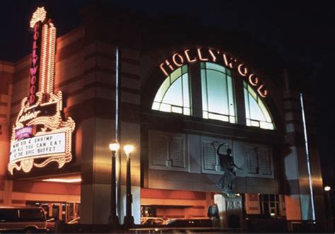 Hollywood Casino De Pequeno Almoco Aurora Il