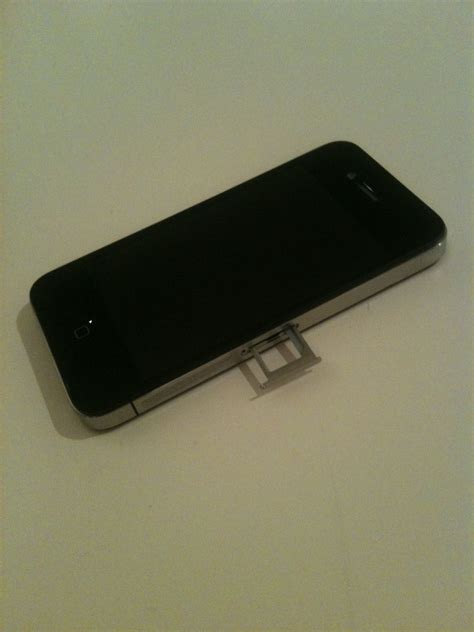 Iphone 4s Slots