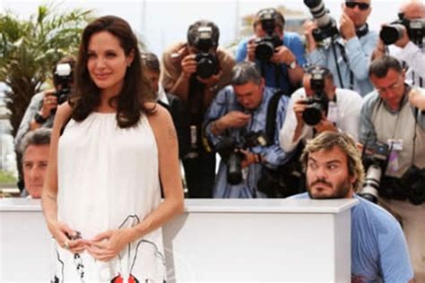 Jack Black Photobomb Angelina Jolie