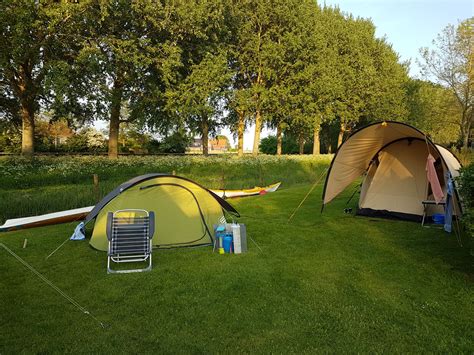 Kamperen Tenda Op De Fenda