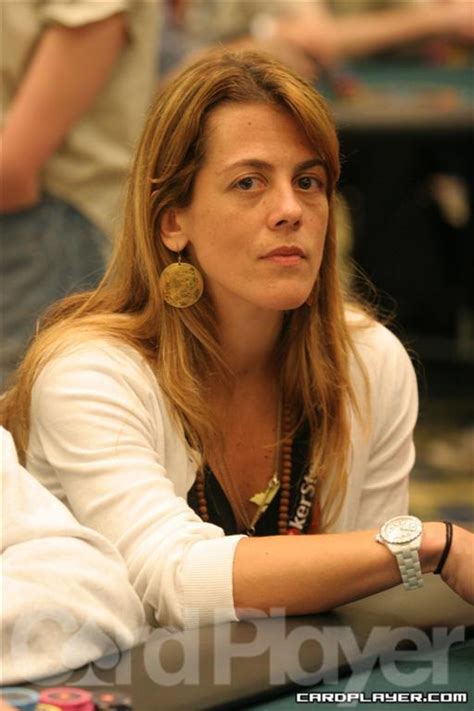 Maria Mayrinck De Poker