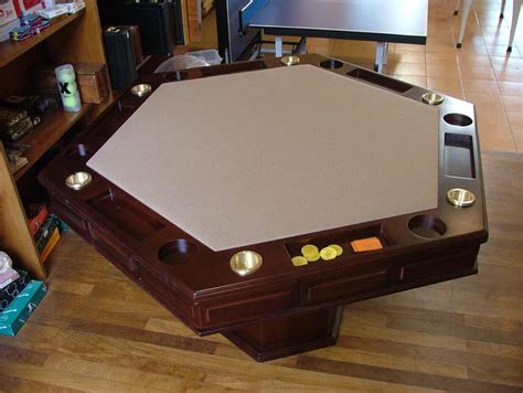 Mesa De Poker Com Luzes De Planos De