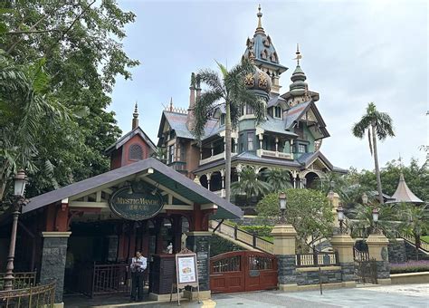 Mystic Manor Bet365