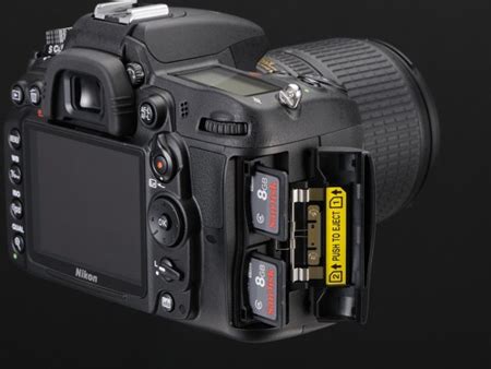 Nikon D7000 Slot 2