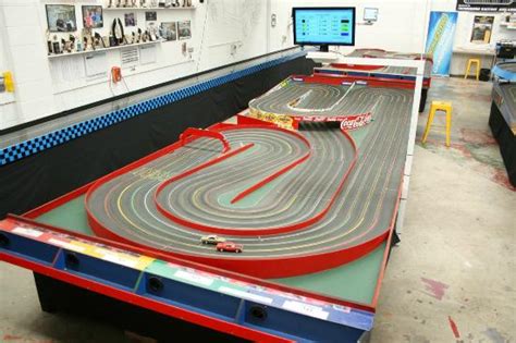 O Thunderbird Slot Racing