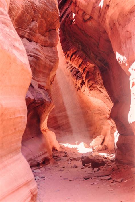 Peek A Boo Slot Canyon Kanab