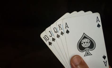 Poker Q 10