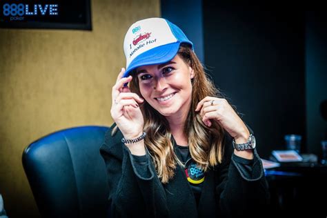 Pokerspielerin Natalie Hof