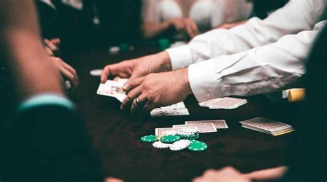 Pote De Controle De Poker Definicao