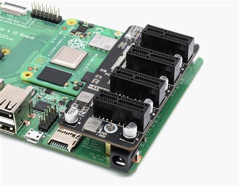 Raspberry Pi 2 Slots