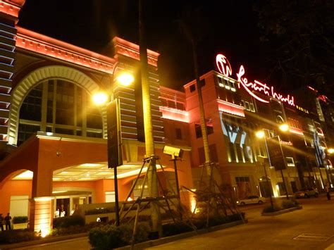 Resorts World Casino Manila Trabalho