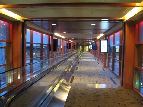 River Rock Casino Estacionamento Skytrain