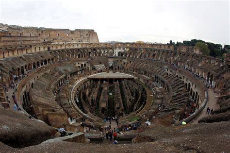 Roman Colosseum Betsul