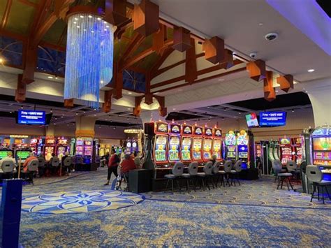 Saratoga Slots Casino