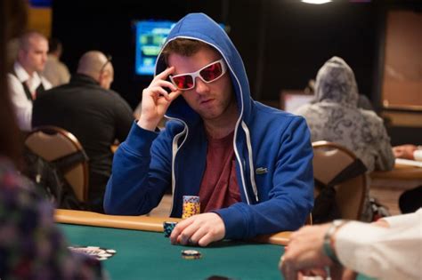 Sebastian Saffari Poker