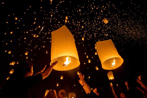 Sky Lanterns Betsul