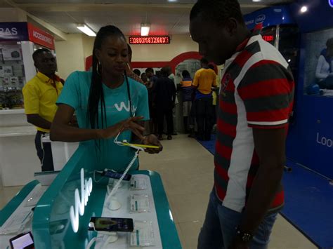 Slot De Telefones Em Ikeja