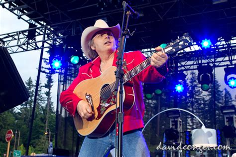 Snoqualmie Casino Dwight Yoakam