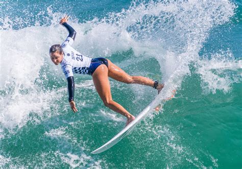 Surfing Beauties Blaze