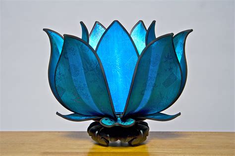 The Lotus Lamp Betsul