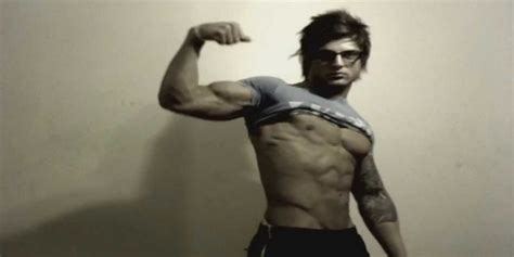 Zyzz Roleta 17